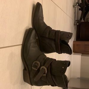 Fluevog boots women size 9